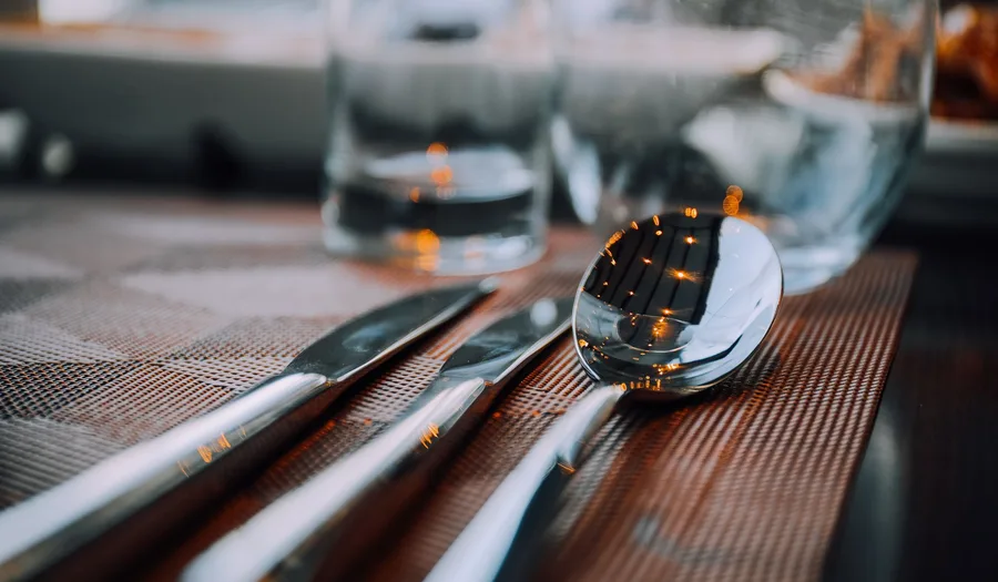 Supplier Tableware untuk Restoran di Cirebon: Panduan Lengkap Memilih Kualitas, Harga & Lead Time