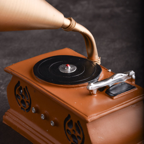 Classic Phonograph Retro Room Décor 3