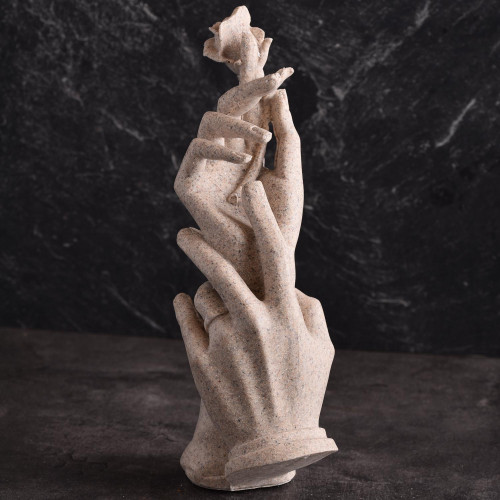 Entwined Hands Sculputre Room Décor 2