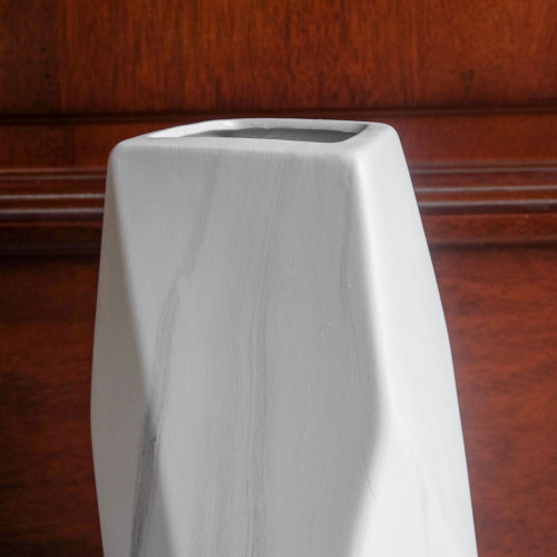 Faceted Vase Mint 16cm 2