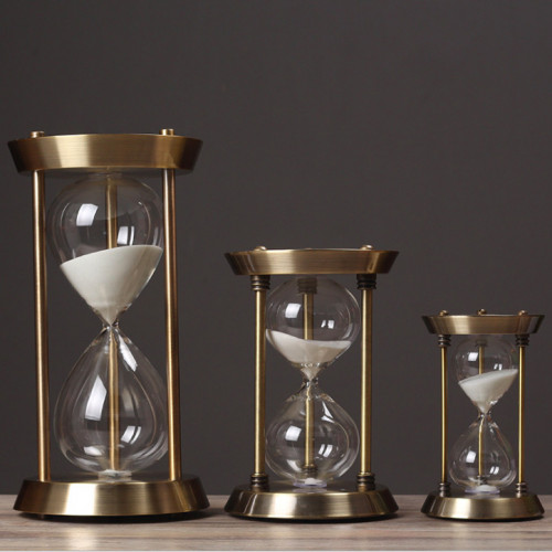 Hourglass Model Room Décor Small 5