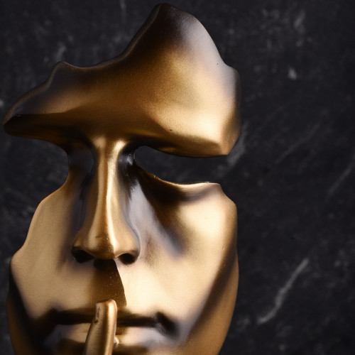 Hush Sculpture Standing Table Décor 4