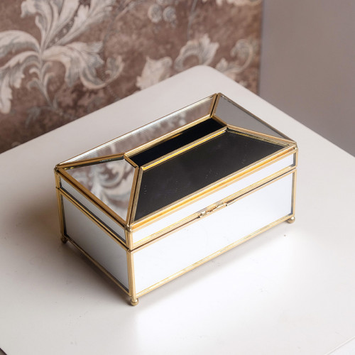 Mirror Medium Tissue Box 19.2 x 11.8cm