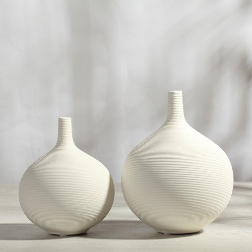 Tranquil White Decorative Vase 10