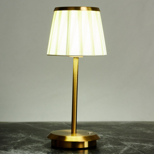 Hemsky Table Lamp Tapered Dome - Gold 3