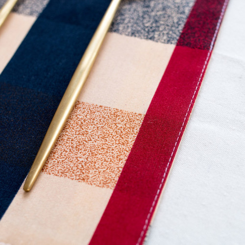 Table Placemat Plaid Motif 3