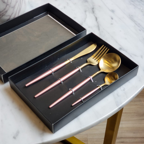 Fuscia Pink 16pcs Cutlery Gift Set 5