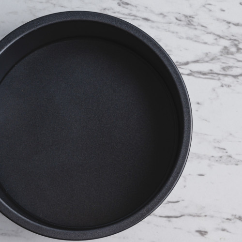 Baking Tray Deep Round Black 8" 4