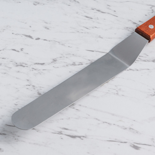 Cake Decor Spatula Angled w Wood Handle 8" 4
