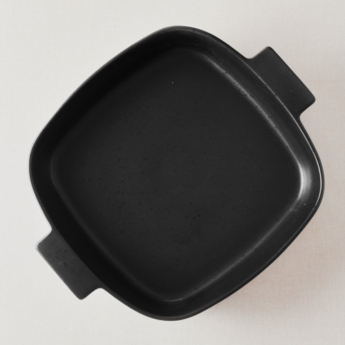 Sango Black Medium Square Baker 31.4 x 31.4cm