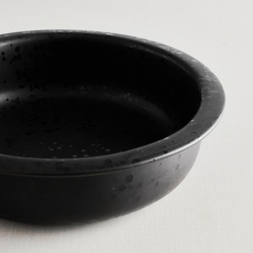 Sango Black Round Pie Plate 16.6cm 3