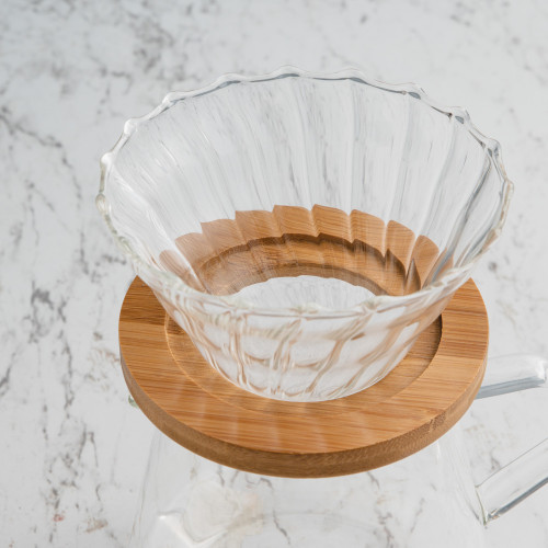 V60 Glass Coffee Dripper Olive Wood 2