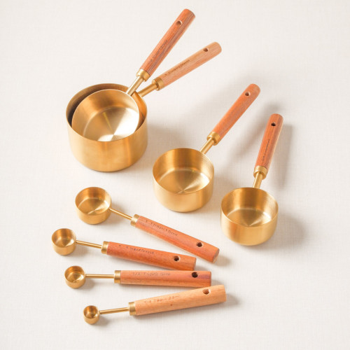 Set of 8 Measuring Spoon - Walnut Handle