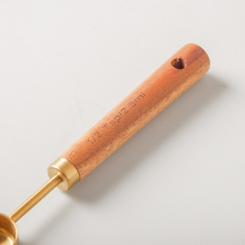 Set of 8 Measuring Spoon - Walnut Handle 10