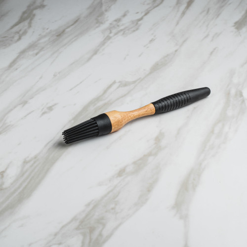 Neo Black Silicone Small Brush 2