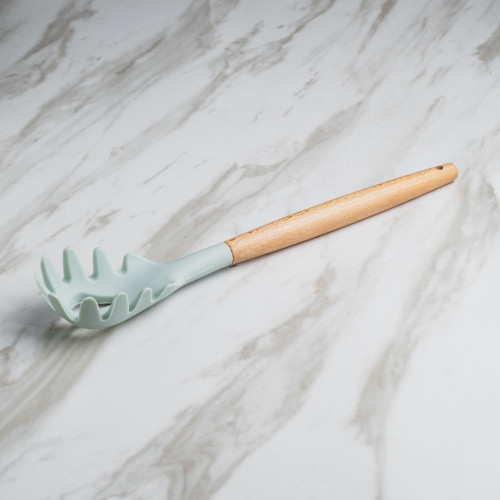 Pistachio Green Silicone Spaghetti Server 3
