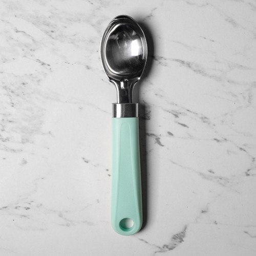 Scoop Spoon Cyan Handle 5