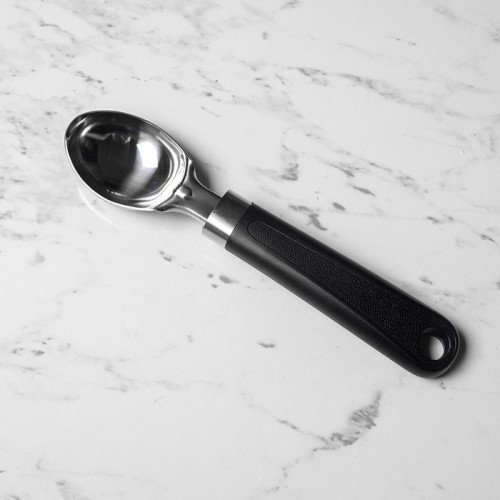 Scoop Spoon Onyx Handle 3