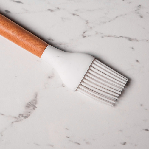 Frost White Silicone Butter Brush 3