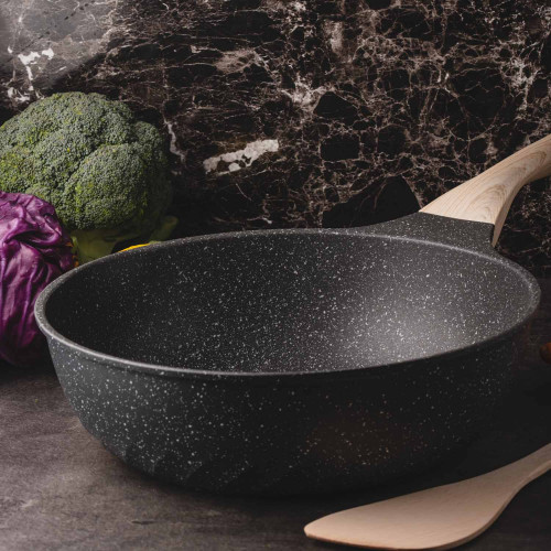 Boreine Deep Fry Pan 28cm with Lid 2