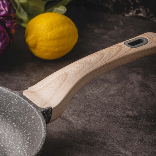 Boreine Heritage Frying Pan 24cm with Lid 4