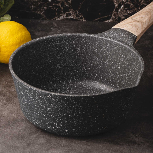 Boreine Small Cooking Pot 18cm with Lid 4