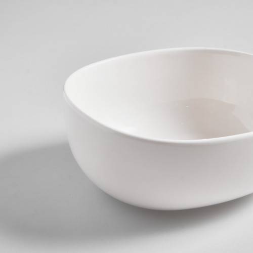 Ora White Serving Bowl 210cl 3