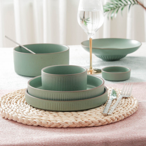 Crusae Green Soup Bowl 4.5" 2