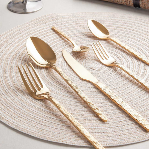 Embossed Gold Table Knife 4