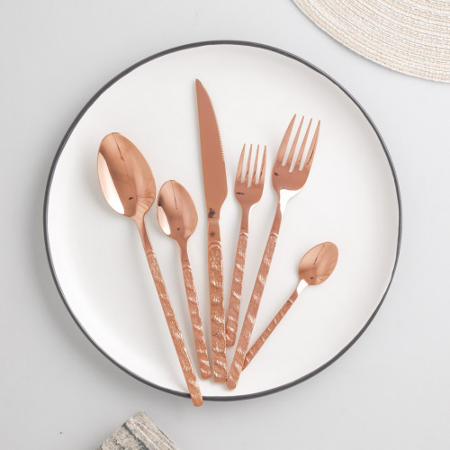 Embossed Rose Gold Dessert Fork 4