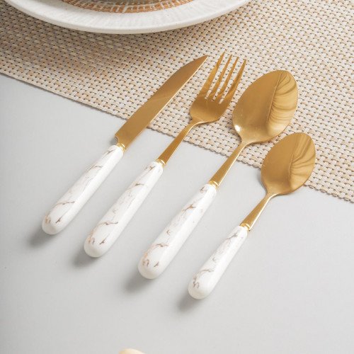 Marble Streaks White Tea Spoon 4