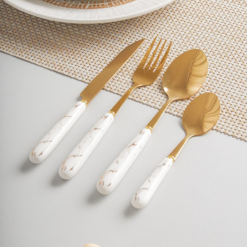Marble Streaks White Tea Spoon 4