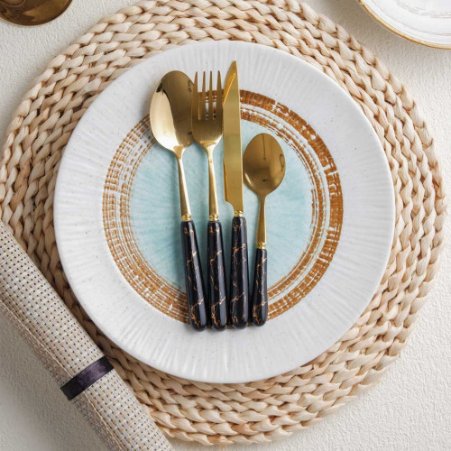 Marble Streaks Black Table Spoon 5