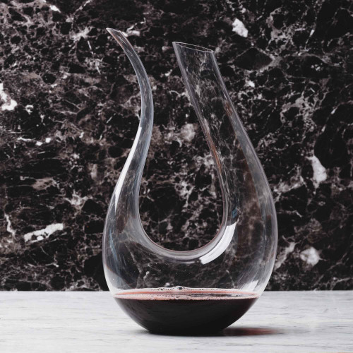 Wine Decanter Horn-Shaped 067