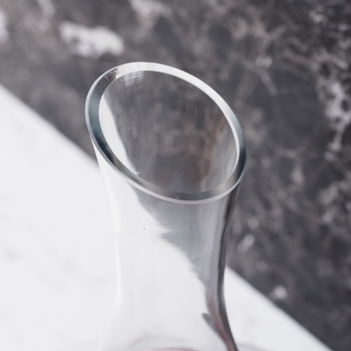 Elegant Wine Decanter 068 4
