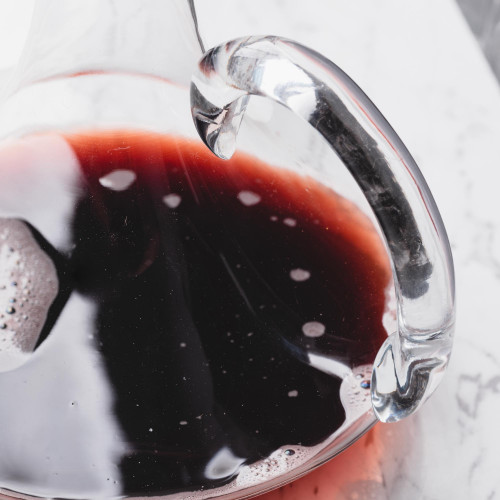 Elegant Wine Decanter w Handle 069 4