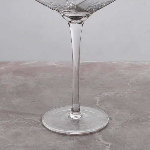 Crown Patterned Wine Glass 570ml - Gold Rim 5