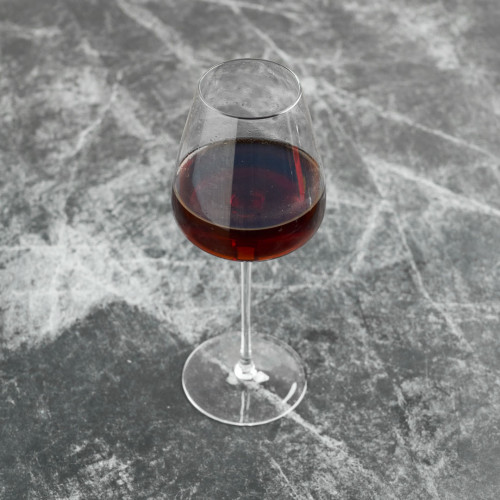 Concave Wine Glass 480ml 3