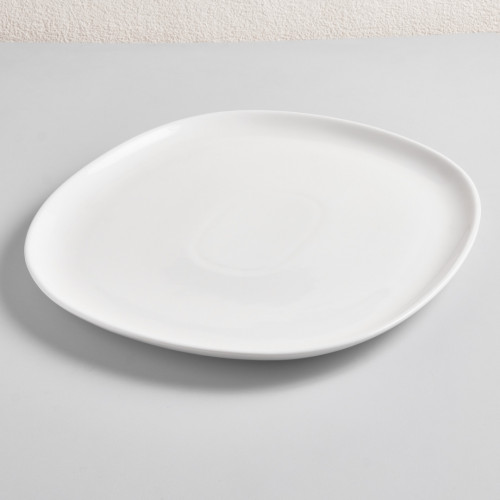 Ora White Dinner Plate 28.5 x 25cm 3