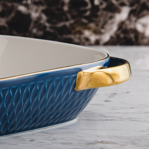 Argyle Diamond Baking Pan 10" - Blue 3