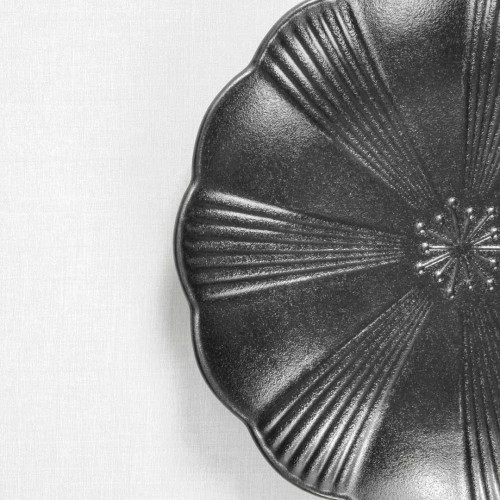 Ikebana Black Salad Plate 8" 2