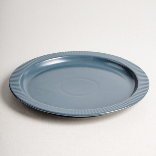 Ridged Side 8.5" Flat Plate - Royal Blue