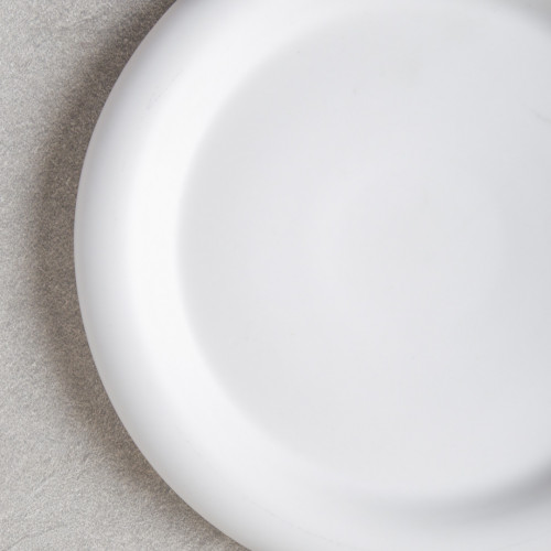 Snowdrop Glaze Presentation Plate 8" 2