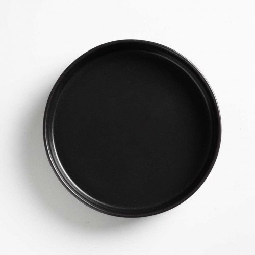 Black Solitude High-Rim Plate 8" 3