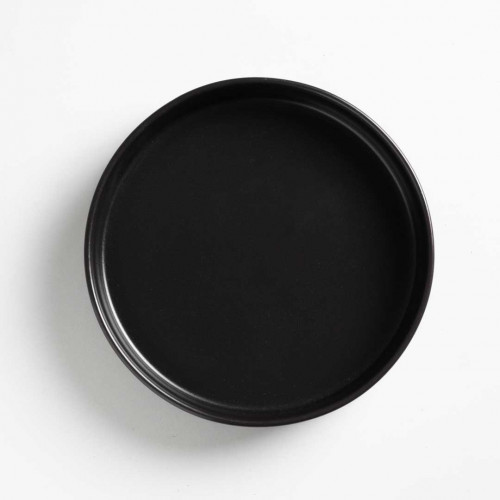 Black Solitude High-Rim Plate 8" 3