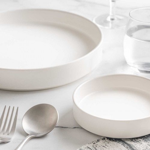 White Solitude Tall Dinner Plate 10" 6