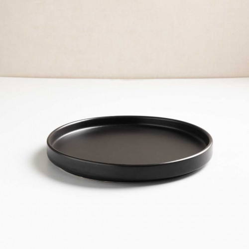 Black Solitude Flat Salad Plate 8"
