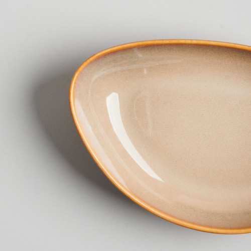 Umbra-Brown Triangular Salad Plate 8" 5