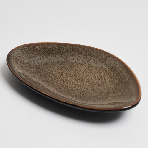 Umbra-Gray Triangular Dinner Plate 9" 3