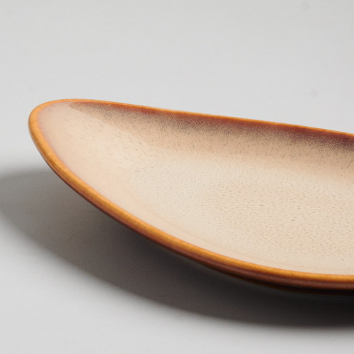 Umbra-Brown Triangular Dinner Plate 11"